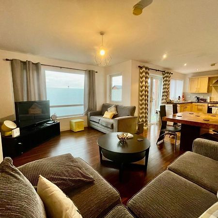 2 Bedroom City-Centre Apartment With Free Parking Белфаст Экстерьер фото